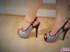 Hot babe Lola walking in high heels! gif