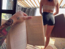 hubgif gif